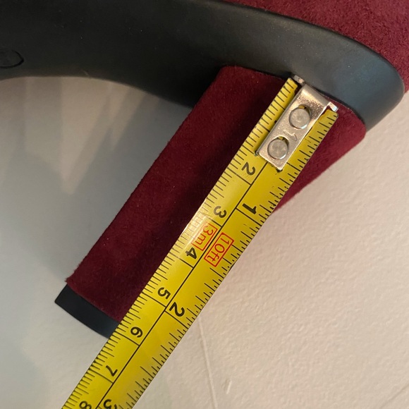 Suede leather shoes - Picture 8 of 10